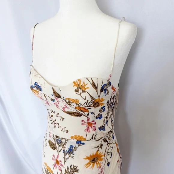 Reformation Kourtney Dress in Frolic Size 0 - Picture 7 of 11